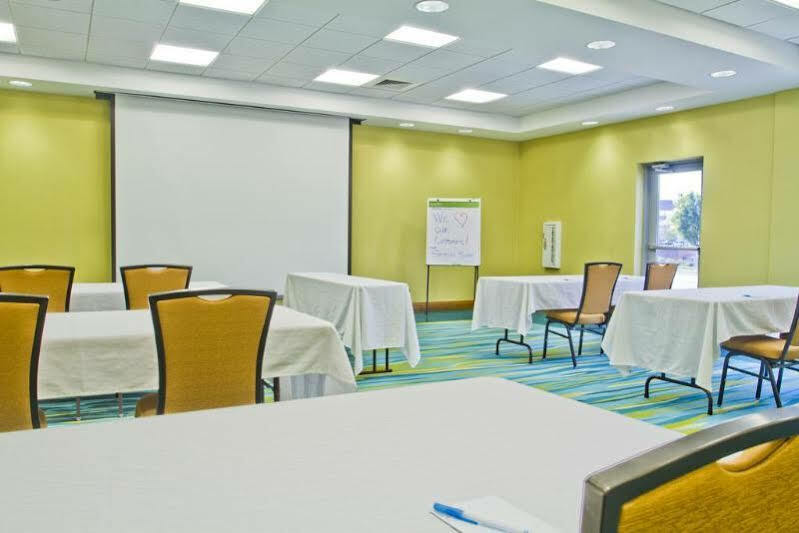 Springhill Suites By Marriott Charlotte Ballantyne Exterior foto